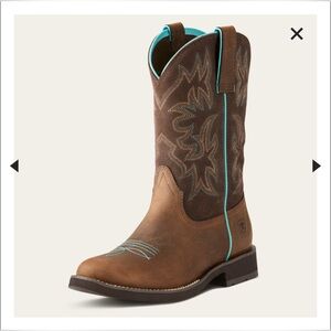 Ariat Women’s Delilah Round Toe Western Boot